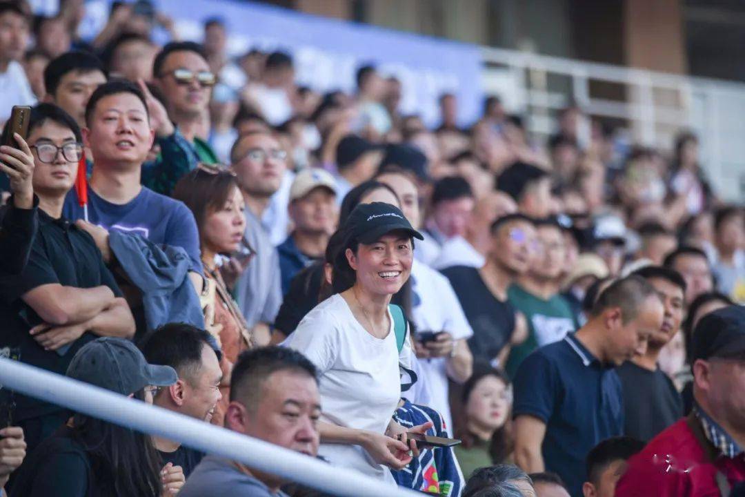 皇家马德里VS国际米兰直播_皇家马德里VS国际米兰横竖屏随心切换无插件直播_皇家马德里VS国际米兰直播自由视角